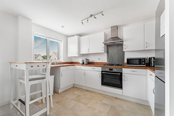 1 Bedroom Maisonette For Sale In Casson Lane, Witney, OX29