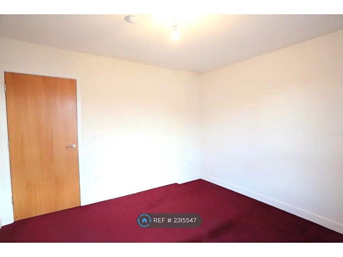2 Bedroom Flat To Rent In Ferry Gait Crescent, Edinburgh, EH4
