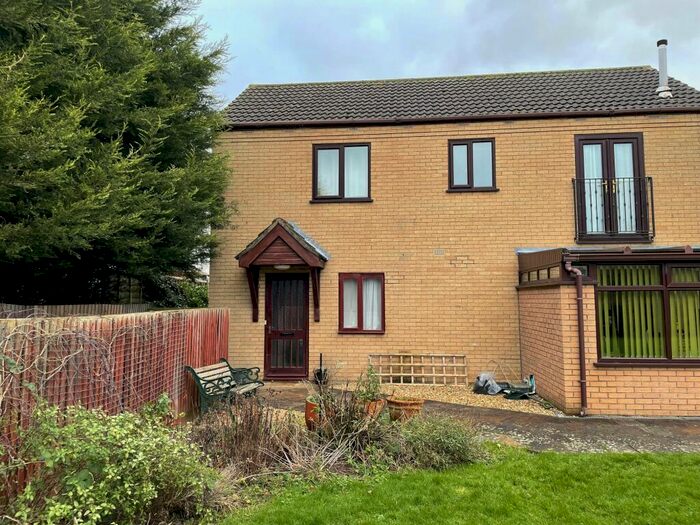 1 Bedroom Flat To Rent In Main Street, Ewerby, NG34