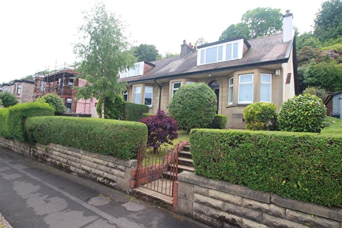 3 Bedroom Semi-Detached Bungalow For Sale In Broomberry Drive, Gourock, PA19