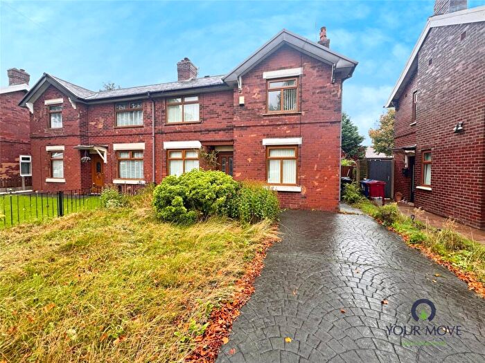 3 Bedroom Semi-Detached House For Sale In Hector Road, Darwen, Lancashire, BB3