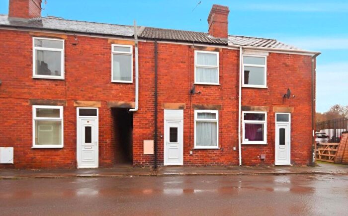 2 Bedroom Terraced House For Sale In Sherwood Street, Chesterfield, S40