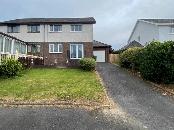 3 Bedroom Property To Rent In Y Ddol Fach, Penrhyncoch, Aberystwyth, SY23