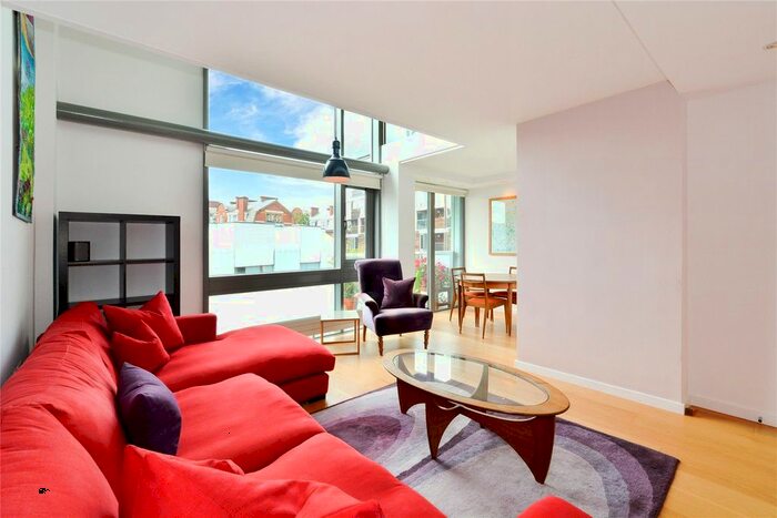 2 Bedroom Flat To Rent In Peacock Place, Islington, N1