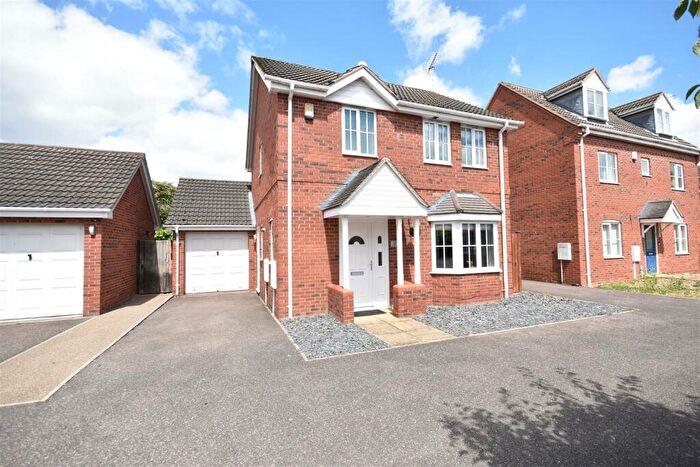 3 Bedroom Detached House For Sale In Lancaster Road, Coddington, NG24