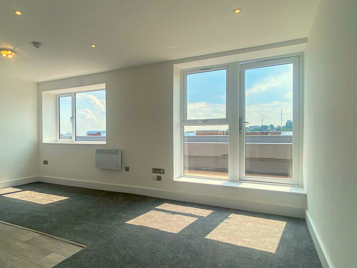 1 Bedroom Apartment To Rent In Market Court, Birkenhead, CH41