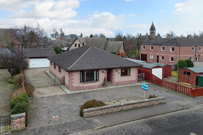 4 Bedroom Detached Bungalow For Sale In Dalhousie Street, Edzell, DD9