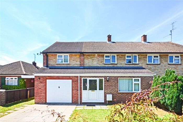 4 Bedroom Semi Detached House To Rent In Harding Way, Cambridge, CB4