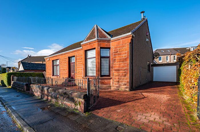 3 Bedroom Bungalow For Sale In Cardowan Drive, Stepps, Glasgow, G33