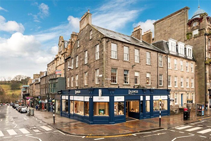 1 Bedroom Apartment For Sale In George Street, New Town, Edinburgh, EH2