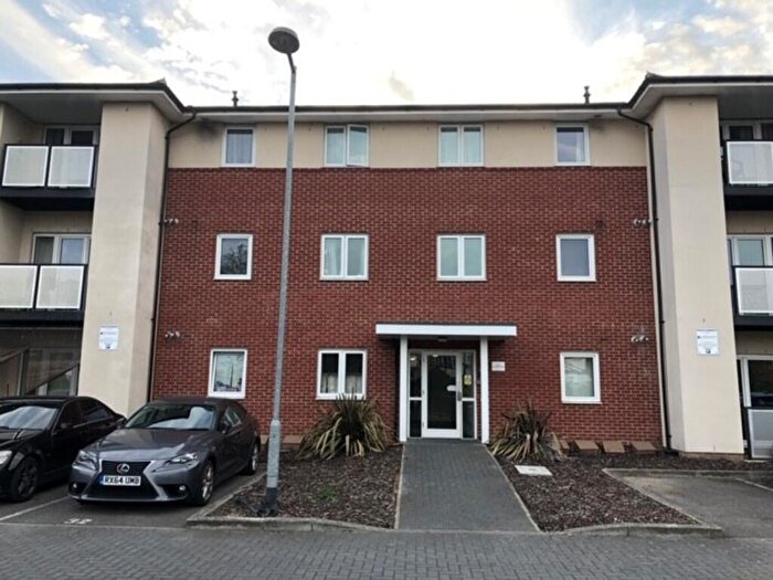 2 Bedroom Flat To Rent In Medici Close, Goodmayes, IG3