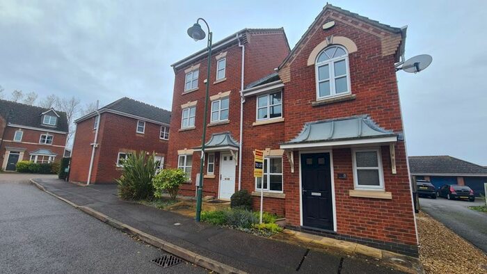 3 Bedroom Semi-Detached House To Rent In High Court Way, Hampton Vale, Peterborough, PE7