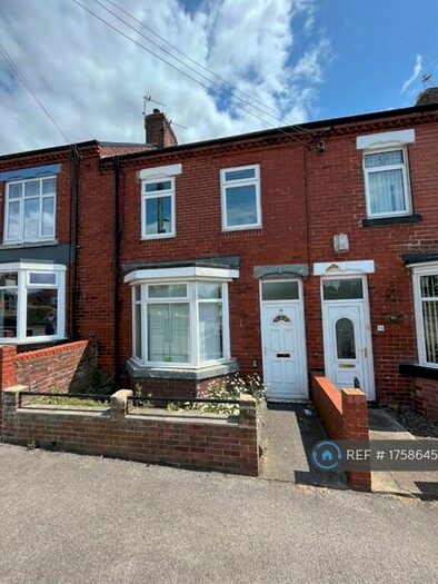 3 Bedroom Terraced House To Rent In Darlington Road, Ferryhill, DL17