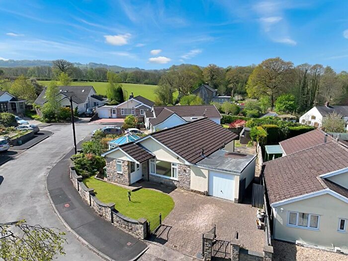 3 Bedroom Detached Bungalow For Sale In Greenmeadow, Machen, CF83