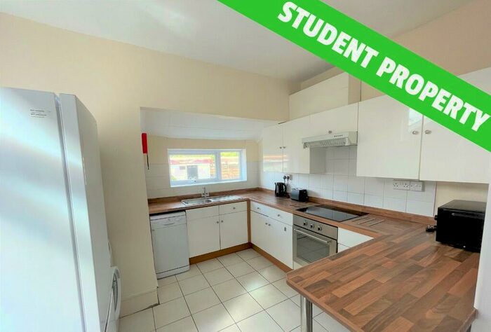 5 Bedroom Terraced House To Rent In Cowley Bridge Road, Exeter, EX4