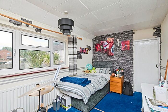 3 Bedroom End Of Terrace House For Sale In Dorking Road, Derby, DE22