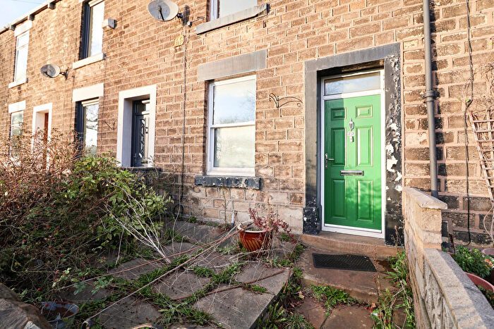 2 Bedroom Terraced House For Sale In Woolley Lane, Hollingworth, SK14