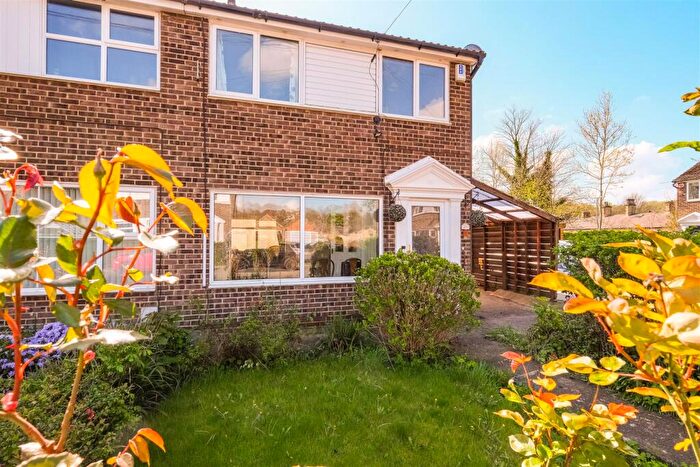 3 Bedroom Semi-Detached House For Sale In Park Close, Lightcliffe, Halifax, HX3