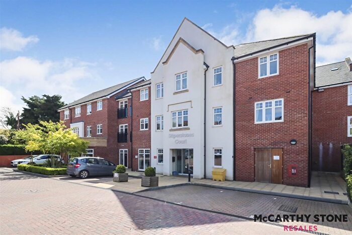 1 Bedroom Flat For Sale In Stiperstones Court, Abbey Foregate, Shrewsbury, SY2