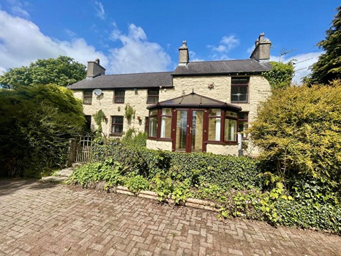 6 Bedroom House For Sale In Llanbedrgoch, LL76