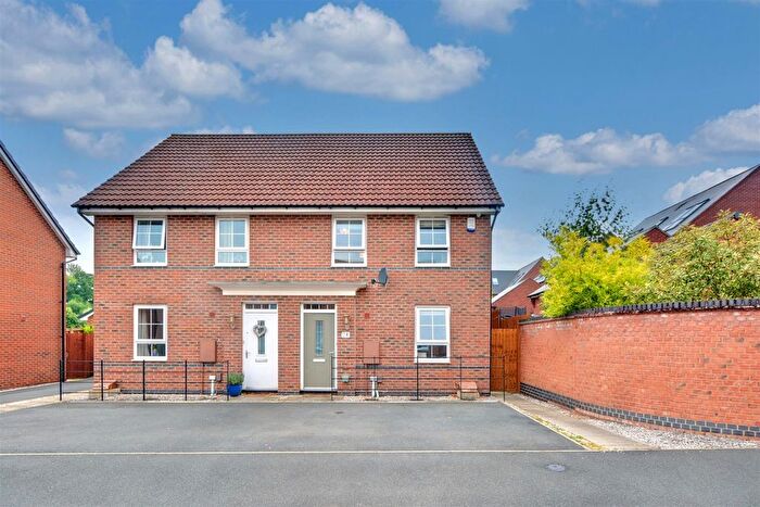 3 Bedroom Semi-Detached House For Sale In Beardsall Mews, Woodhouse Park, NG8