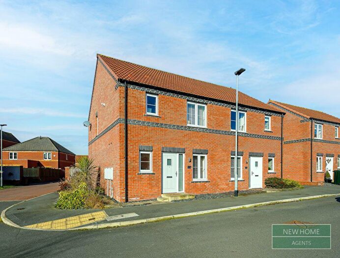 3 Bedroom Semi Detached House For Sale In Staith Lane, Mapplewell, Barnsley, S75