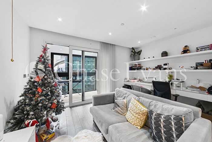 1 Bedroom Flat To Rent In Wiverton Tower, New Drum Street, Aldgate, London, E1