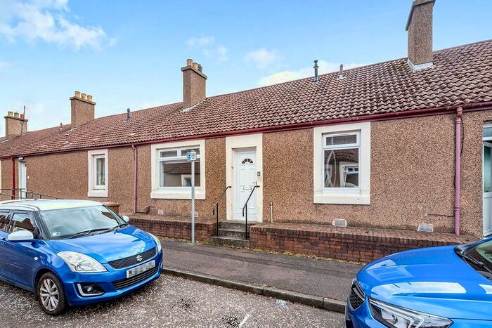 2 Bedroom Bungalow To Rent In Approach Row, East Wemyss, Kirkcaldy, Fife, KY1