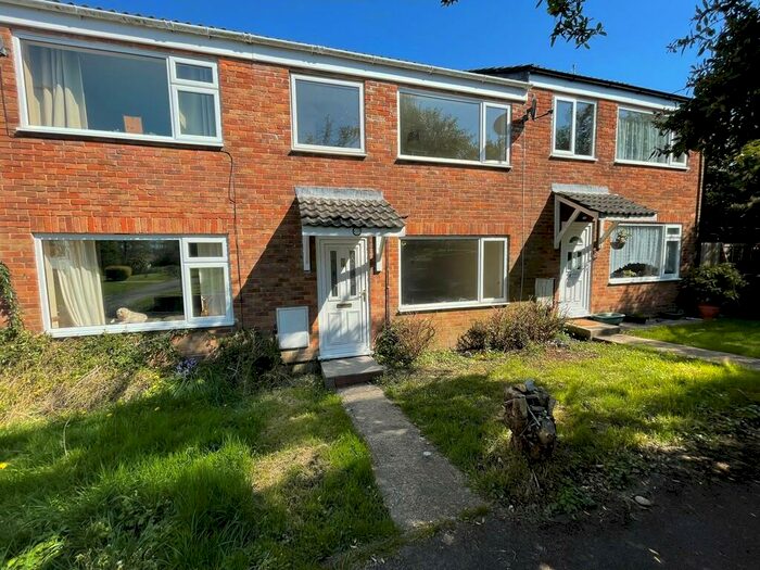 3 Bedroom Terraced House To Rent In Coventry Close, Corfe Mullen, Wimborne, BH21