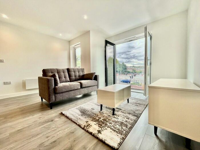 1 Bedroom Apartment To Rent In Alexandra Park, LS4