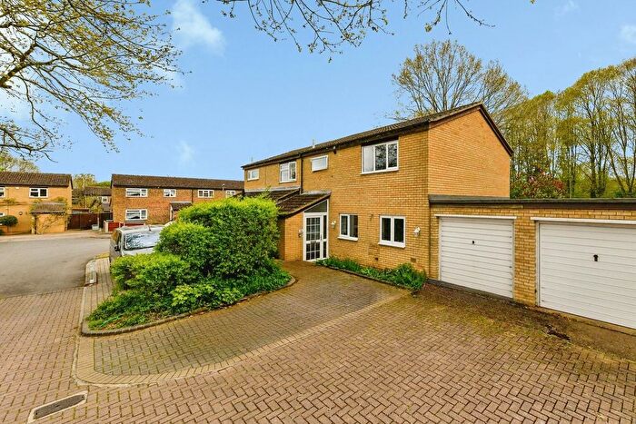 3 Bedroom Detached House For Sale In Blenheim Way, Stevenage, Hertfordshire, SG2