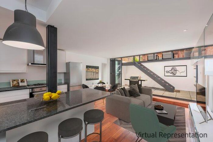 Studio To Rent In Harwood Road, London, SW6