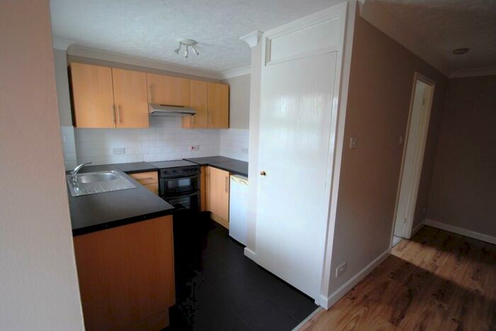 Studio To Rent In Surrey Quays, SE16