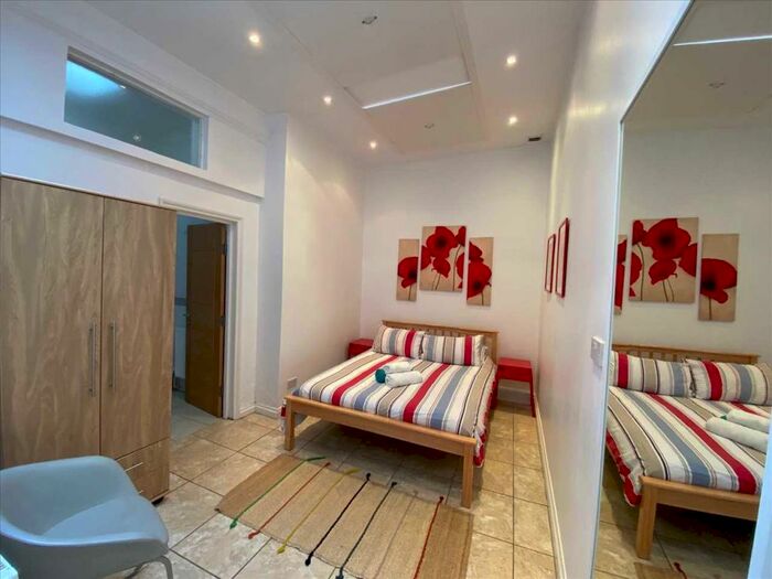 4 Bedroom End Of Terrace House To Rent In Broadley Street, St Johns Wood, NW8