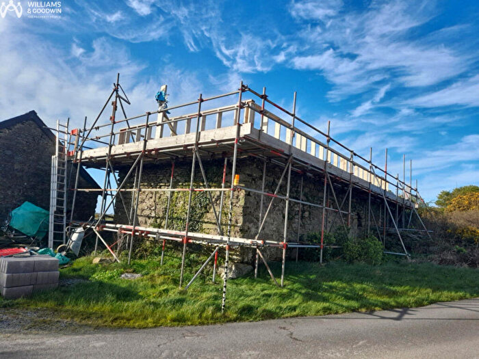 3 Bedroom Barn Conversion For Sale In Pentrefelin, Amlwch, Anglesey, LL68