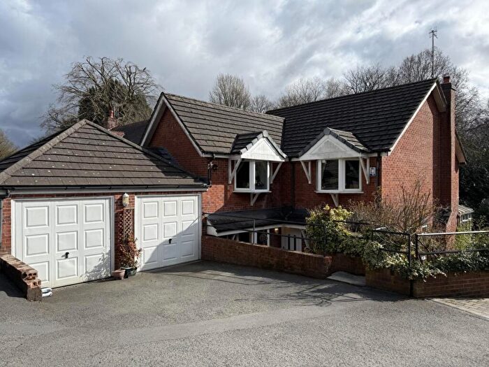 4 Bedroom Detached House To Rent In Hollybrook Dene, Romiley, Stockport, Cheshire, SK6