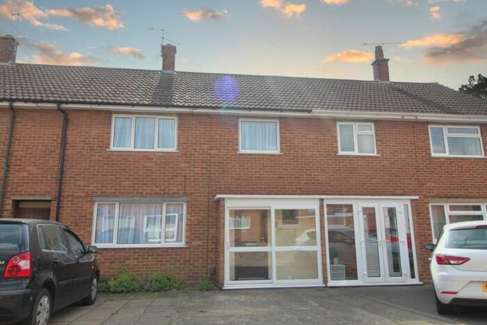3 Bedroom Terraced House To Rent In Stonechat Road, Ipswich, IP2