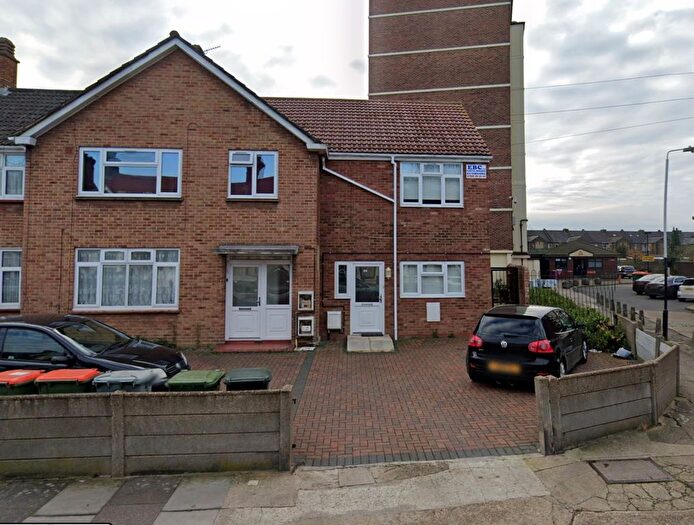 2 Bedroom Flat To Rent In London, E6