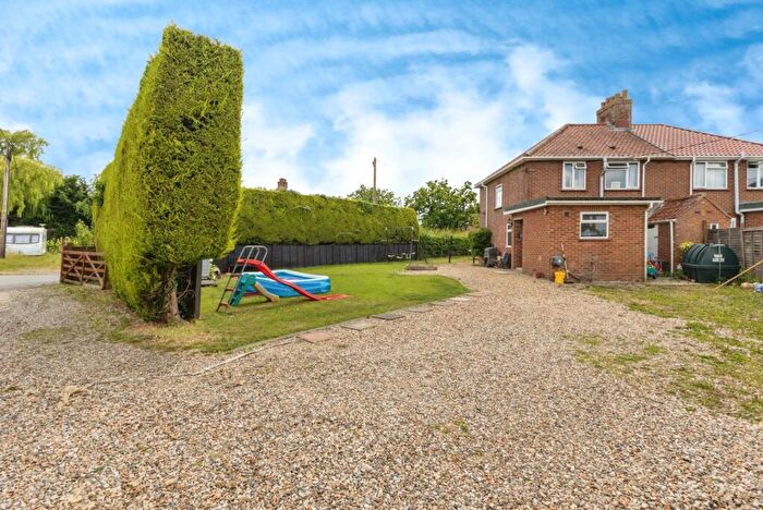 3 Bedroom Semi-Detached House For Sale In Pristow Green Lane, Tibenham, Norwich, Norfolk, NR16