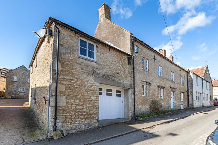 3 Bedroom House For Sale In Sheepfair Lane, Marshfield, Chippenham, SN14