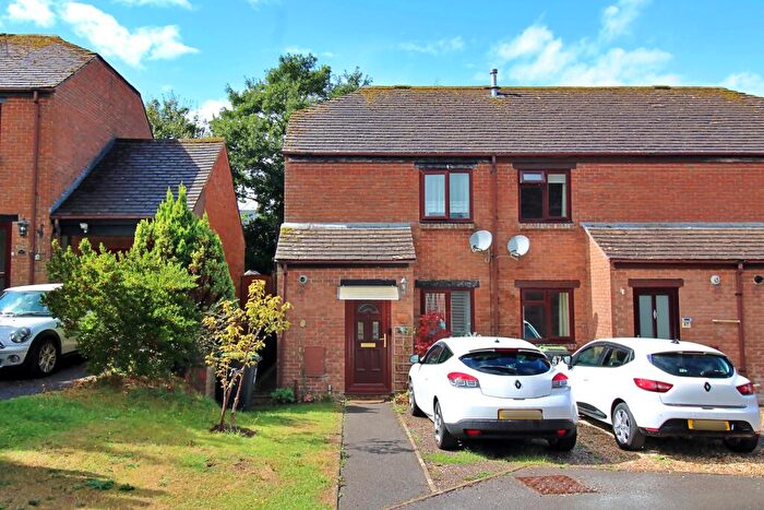 2 Bedroom End Of Terrace House For Sale In Butt Farm Close, Dorchester, DT2
