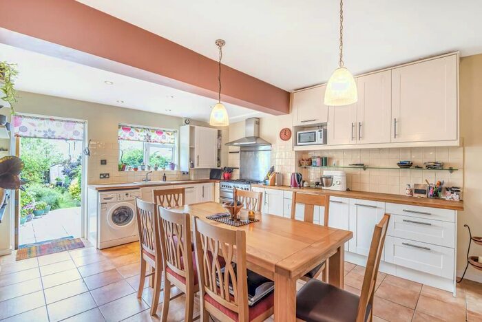 3 Bedroom Semi-Detached House To Rent In French Street, Lower Sunbury, TW16
