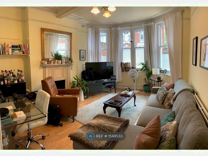 1 Bedroom Flat To Rent In St. Andrews Mansions, London, W14