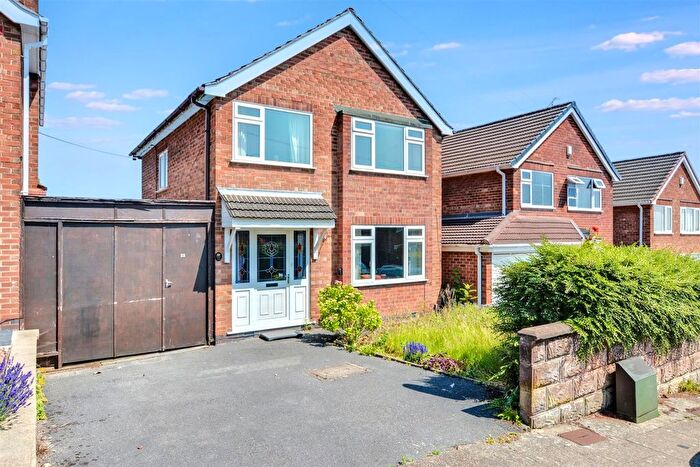 3 Bedroom Detached House For Sale In Greenland Crescent, Chilwell, Nottingham, NG9