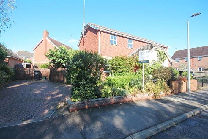 3 Bedroom Semi-Detached House To Rent In Mill Park Drive, Braintree, CM7