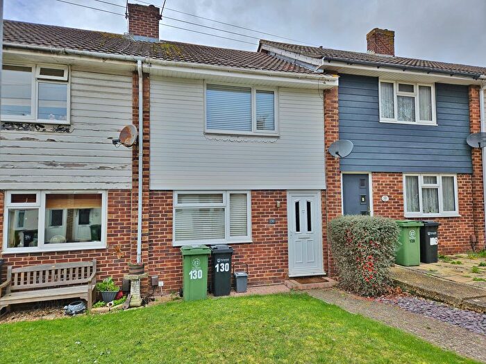2 Bedroom Terraced House For Sale In Farmlea Road, Watersedge Park, PO6