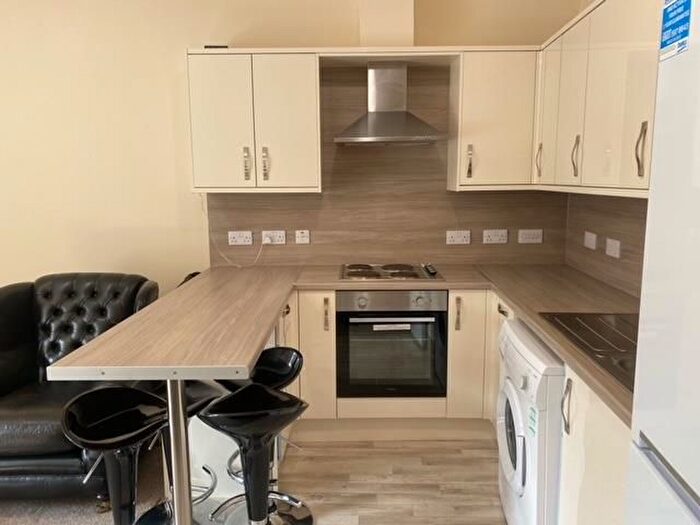 4 Bedroom Flat To Rent In Seagate, Dundee (City Centre), DD1