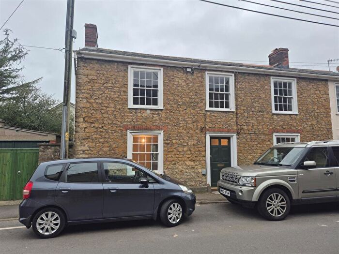 3 Bedroom Semi Detached House To Rent In Fleet Street, Beaminster, DT8