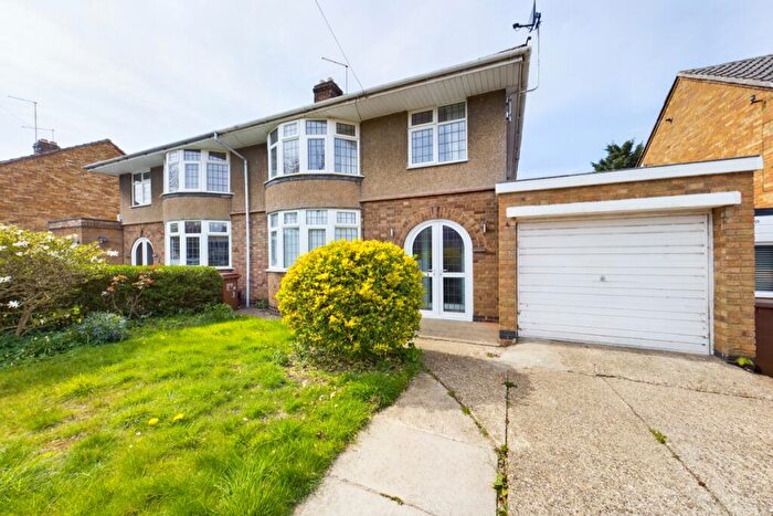 3 Bedroom Semi-Detached House To Rent In The Bartons Close, Dallington, Northampton, NN5
