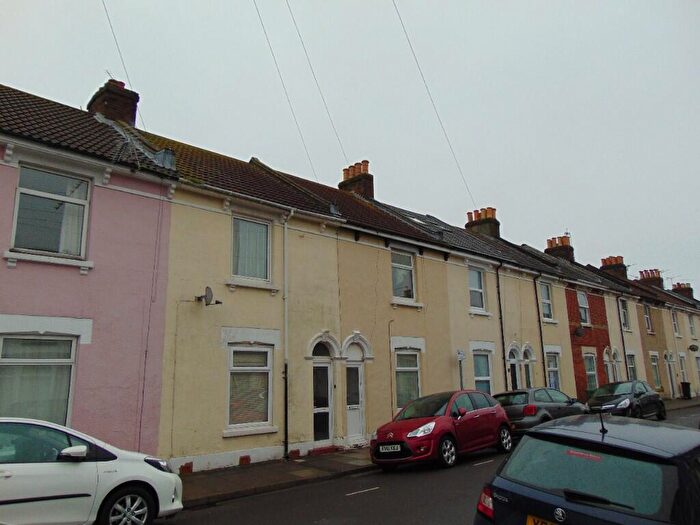 5 Bedroom Terraced House To Rent In Hudson Road, Portsmouth, Hampshire, PO5